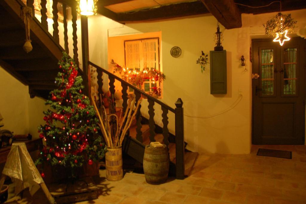 Auberge Lion D'Or Saint-Antonin-Noble-Val Zewnętrze zdjęcie