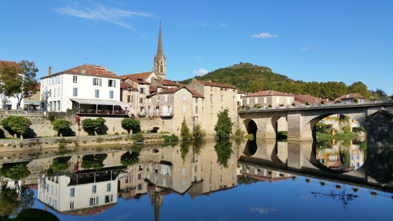 Auberge Lion D'Or Saint-Antonin-Noble-Val Zewnętrze zdjęcie